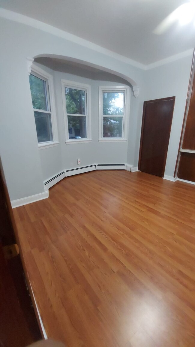 Photo - 256 Bowers St Unit 1st Floor