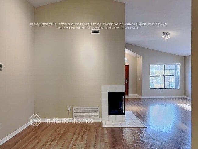 Photo - 1453 Hyde Park Dr