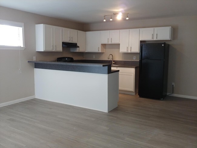 Photo - Gulf Breeze Apartments