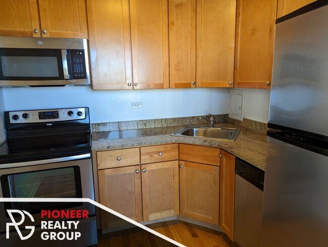 Photo - 5650 N Sheridan Rd Unit 21-C