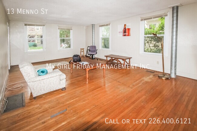 Photo - 13 Menno St