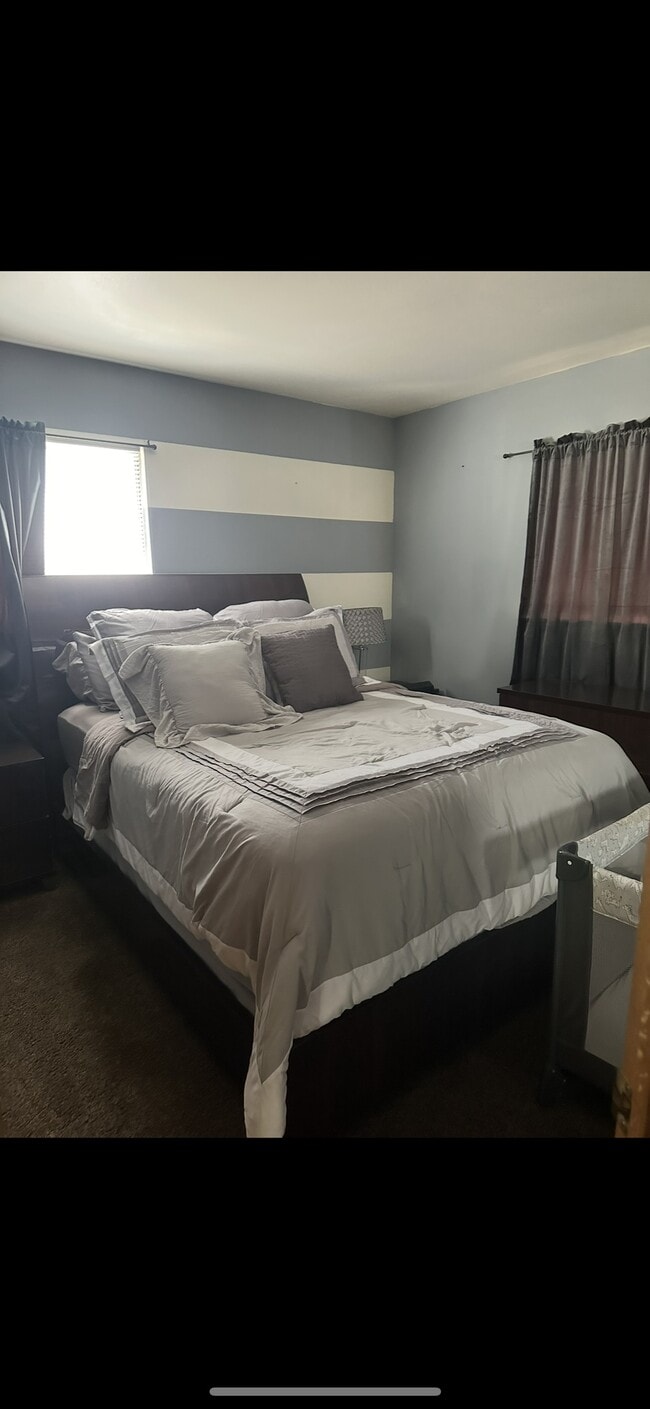 Photo - 5013 N 106th St