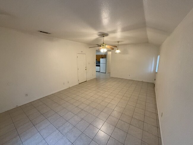 Photo - 2807 Edgefield Unit 2807 Edgefield  B