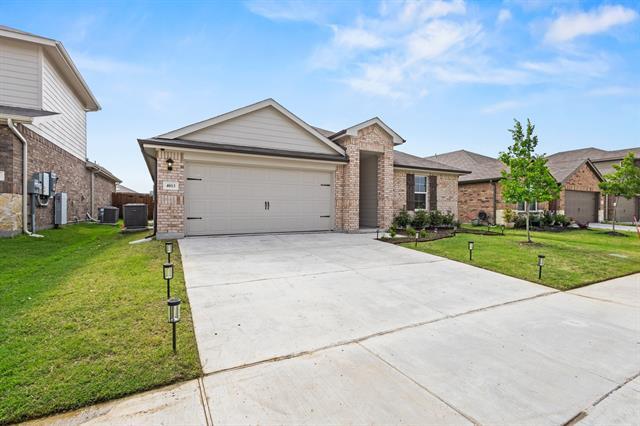 Photo - 4013 Pinebluff Ln