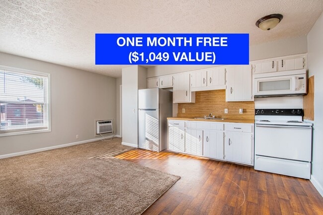 Building Photo - 1059 Woods Ferry Rd Unit 12