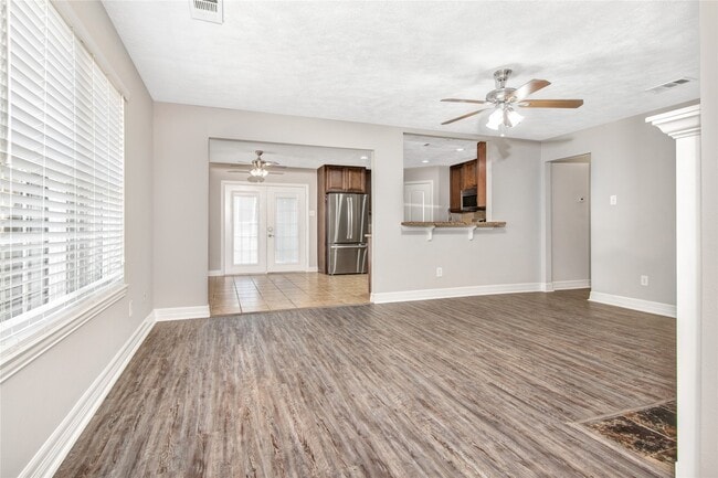 Photo - 2611 Desert Sage Dr