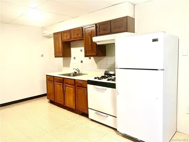 Photo - 58 Cottage St Unit 4