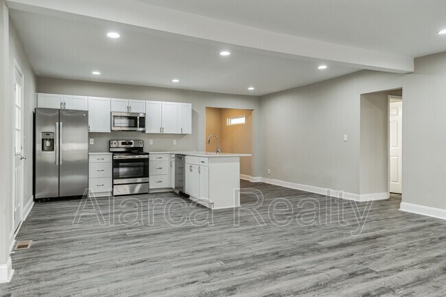 Photo - 1219 Skyview Rd