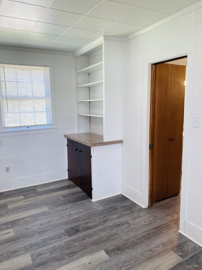 Photo - 202 E. Main Street