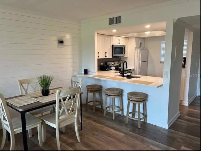 Photo - 3700 S Beneva Rd Unit 604