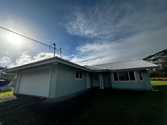 Building Photo - 15-1300-1300 Railroad Ave