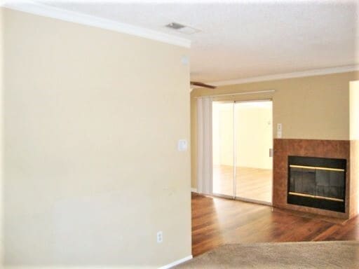 Photo - 2759 College Blvd
