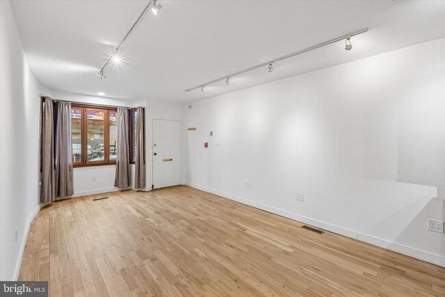 Photo - 530 S 15th St Unit A