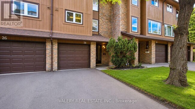 Photo - 2359 Birchmount Rd