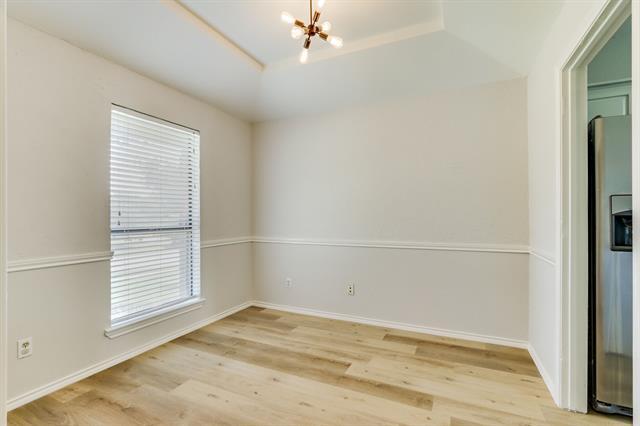 Photo - 331 Aspenway Dr