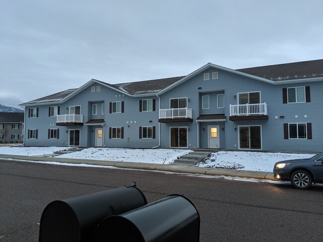 Building Photo - 3 Diane Rd Unit 7