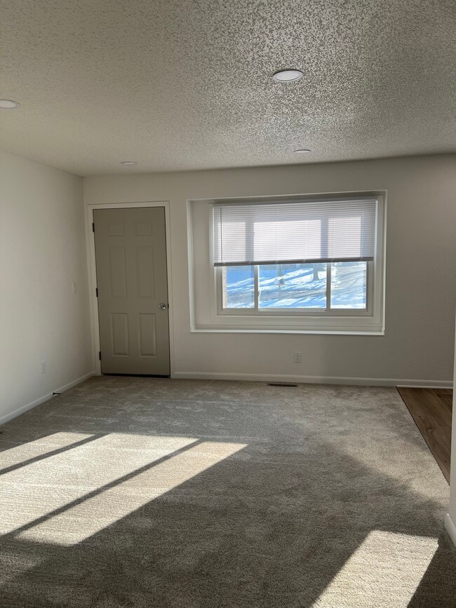 Photo - 5324 Jennifer Dr