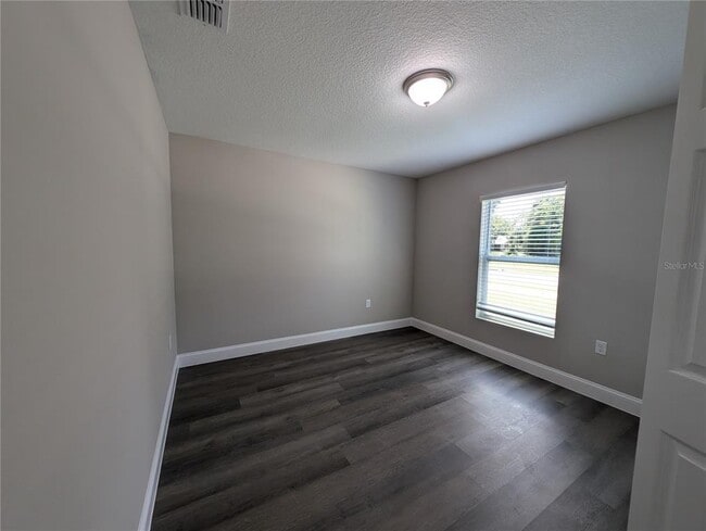 Photo - 203 Jessamine Ln