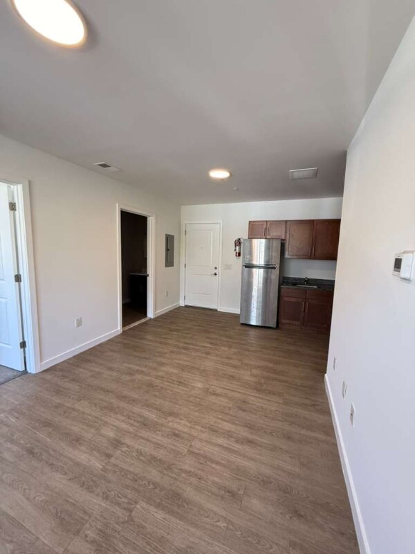 Photo - 329 W State St Unit 209