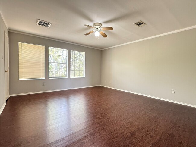 Photo - 2403 Chalet Rd