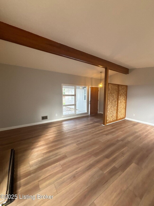 Photo - 1305 Abbeywood Rd