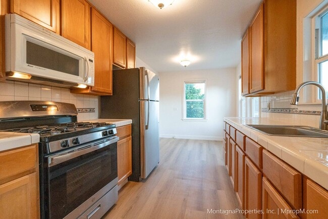 Photo - Amazing Downtown Campbell Location - Private Backyard!