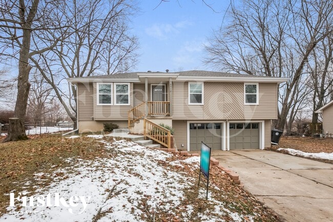 Photo - 16512 Greenwald Dr