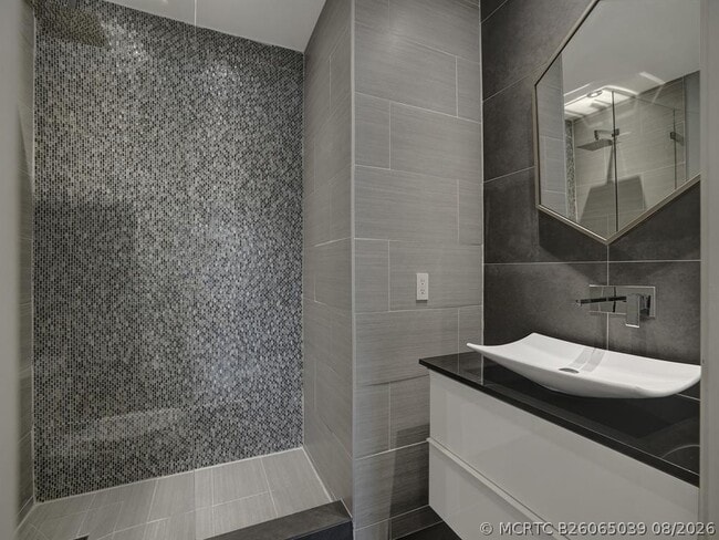 Building Photo - 2351 W Preserve Way Unit 303