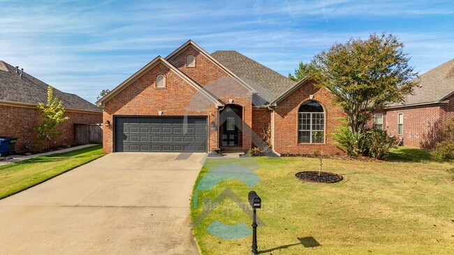 Building Photo - 1445 Champions Dr