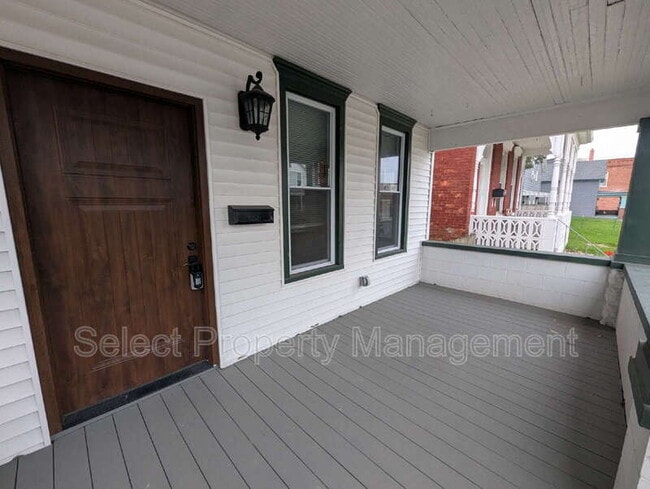 Photo - 603 Lavina St