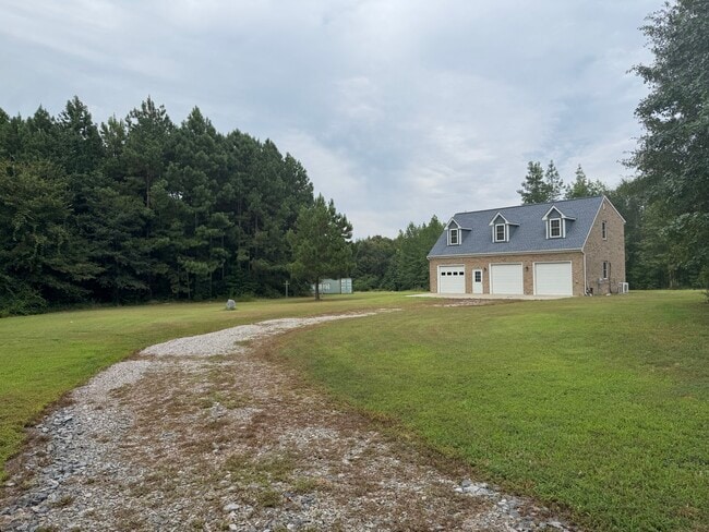 Building Photo - 14233 Harmony Rd Rental