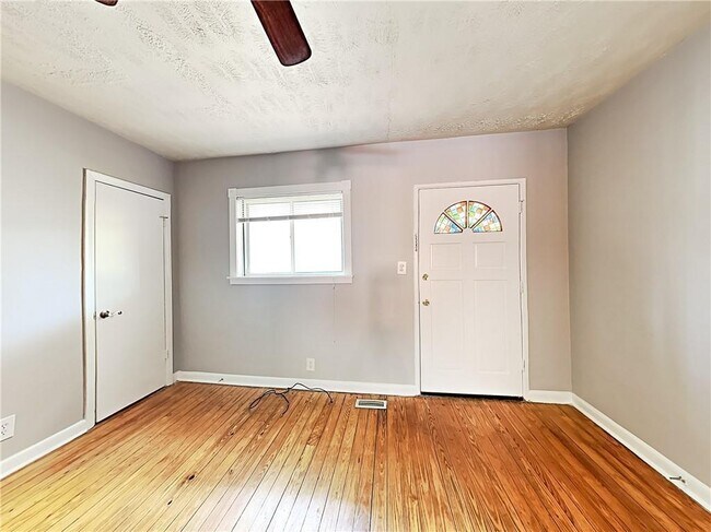 Photo - 1332 Eubanks Ave