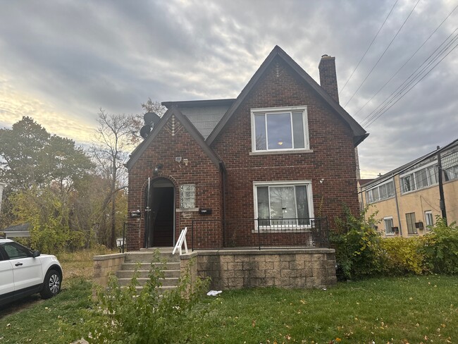 Building Photo - 4714–4716 Devonshire Rd Unit 1