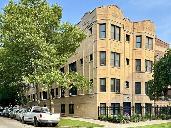 Photo - 2921 W McLean Ave Condo Unit 4