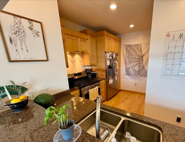 Photo - 309 W Washington Ave Unit 906