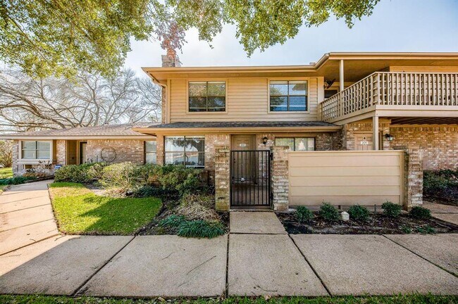 Photo - 2711 Grants Lake Blvd Unidad 202