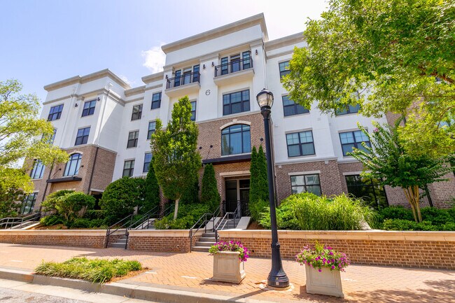 Brookleigh Flats Apartments