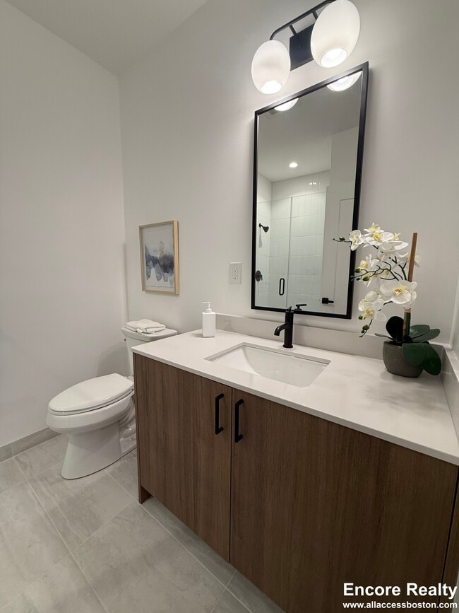 Photo - 199 Gardner St Unit 211