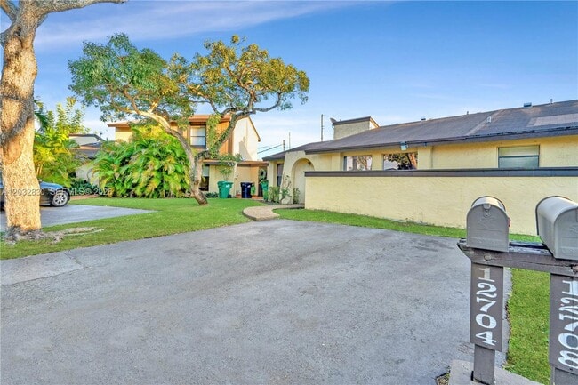 Photo - 12704 SW 71st Terrace