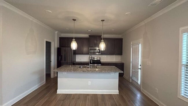Photo - 4599 Silver Oak Dr SW