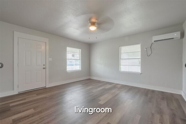 Photo - 1311 Fred St