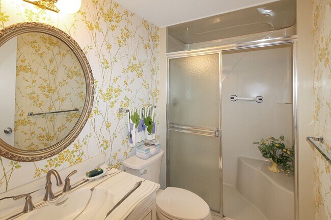 Photo - Bella Costa Seasonal Condo for Rent Unit 307