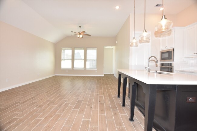 Photo - 538 Chestnut Reef Ct