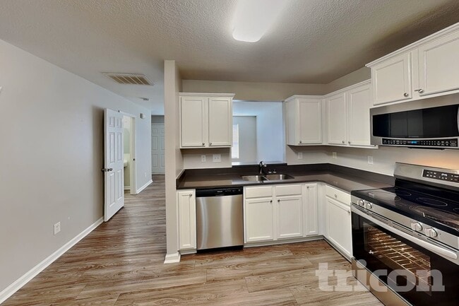 Photo - 1613 Brookgreen Ave