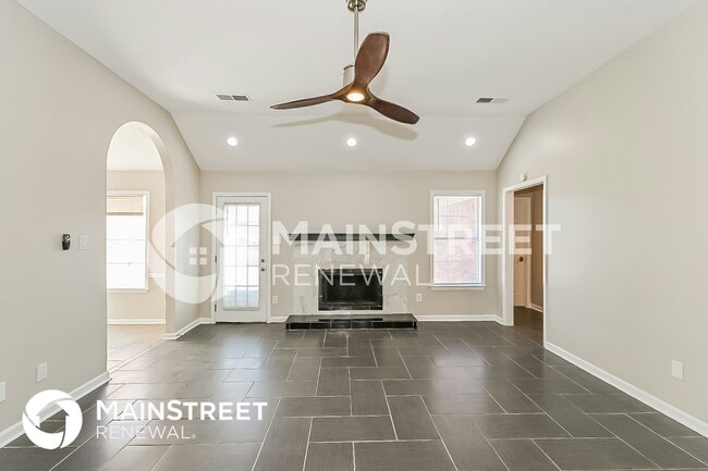 Photo - 5366 Annandale Dr