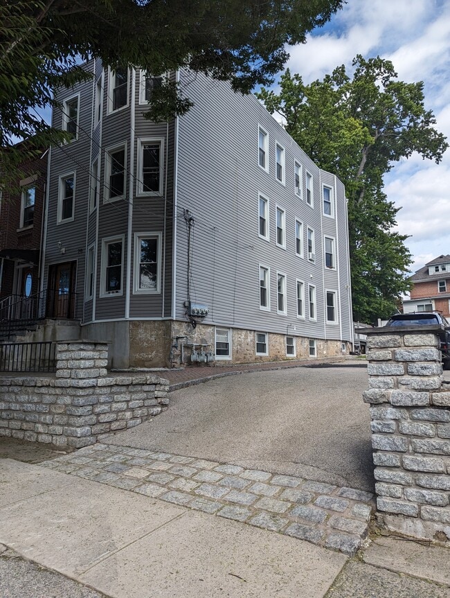 Photo - 20 Sherman Ave