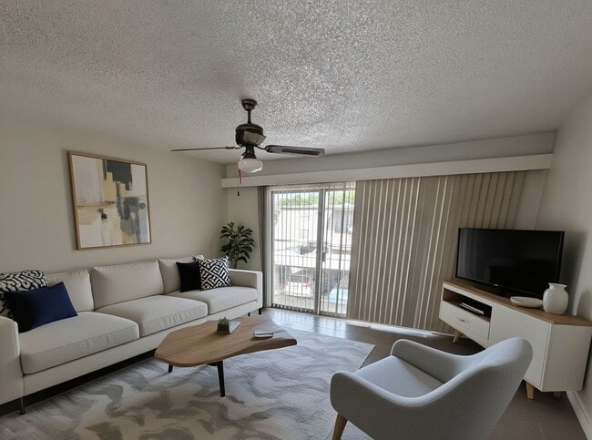 Building Photo - 9017 Rue Cambon St