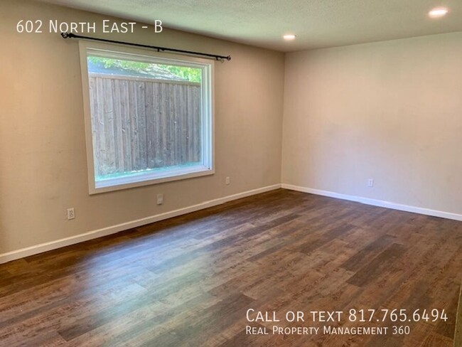 Great North Arlington duplex close to the ... - Great North Arlington duplex close to the ... Apartment Unit B