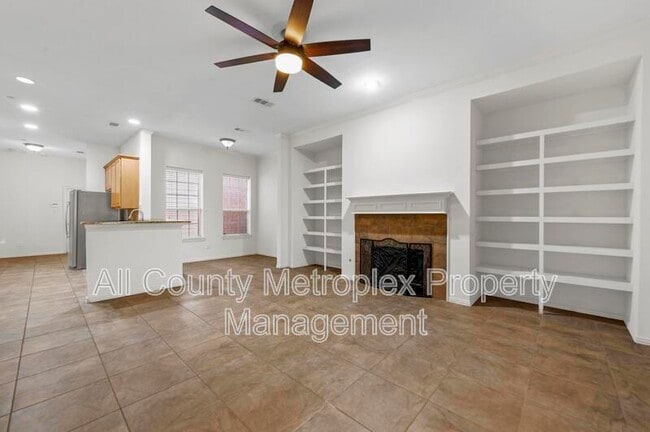 Photo - 8234 Library St