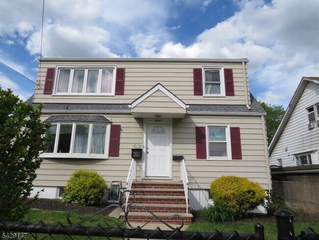 Building Photo - 838 Paulison Ave Unit 2nd